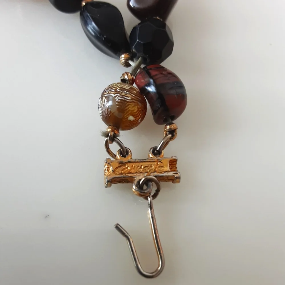 VTG SIGNED HATTIE CARNEGIE AMBER GLASS BEADED DOUBLE STRAND NECKLACE 17.… - Picture 8 of 8